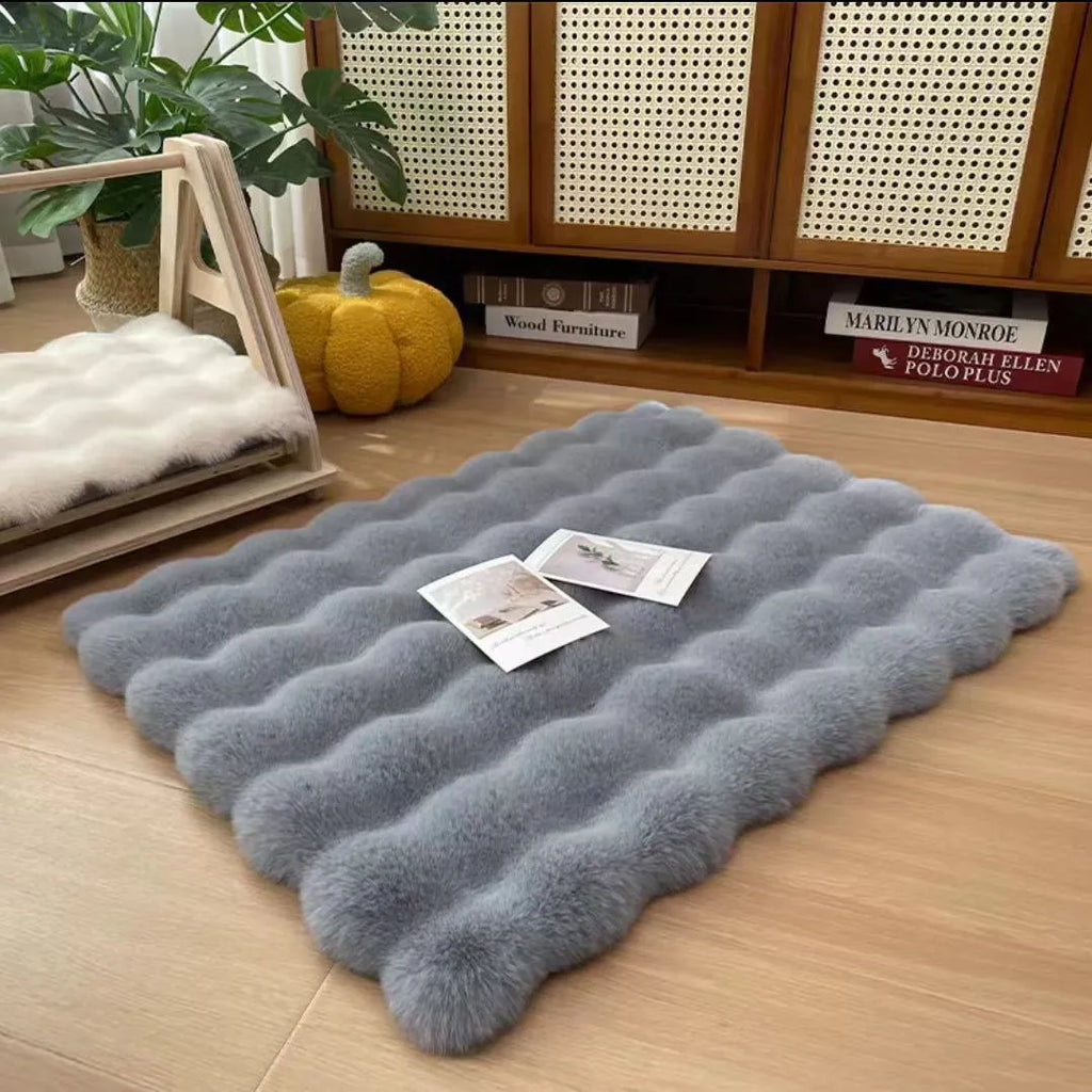 Plush cat and dog sleeping pad in grey or yellow, rectangular pet cushion, available in four sizes from 30x40cm to 70x90cm.