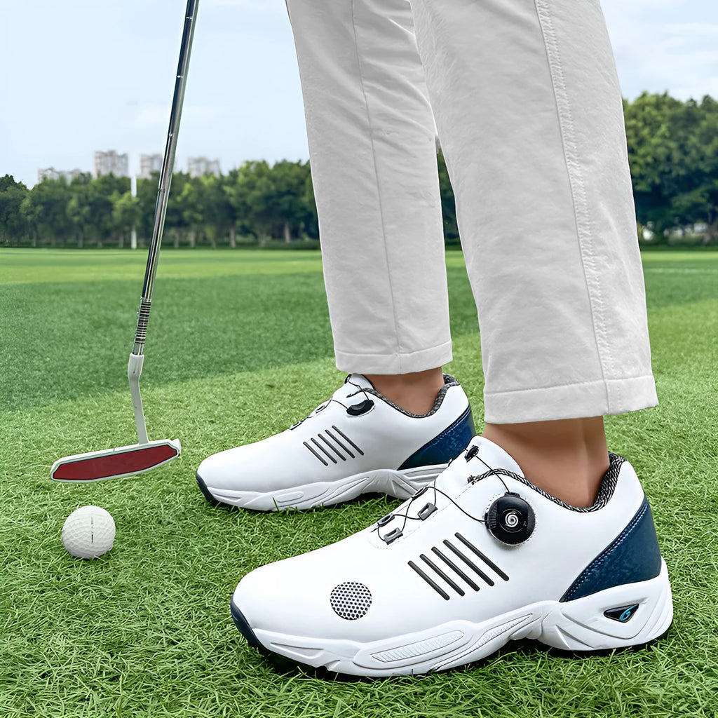 Men's rotating shoelace lightweight golf shoes in black with rubber sole and mesh inner