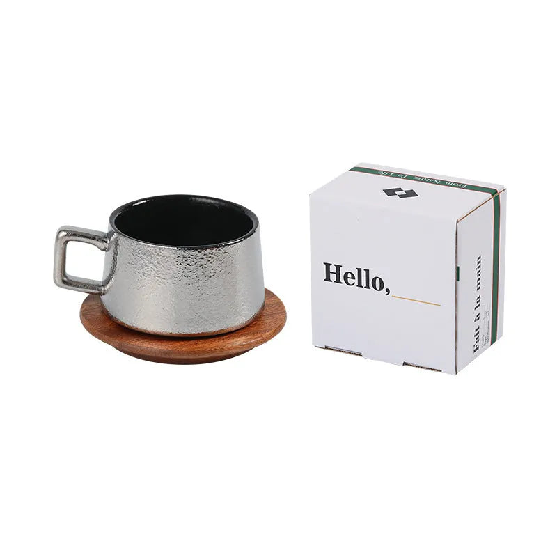 Gold and silver-plated gift boxes containing a solid colour 250ml tumbler cup and optional gift bag.