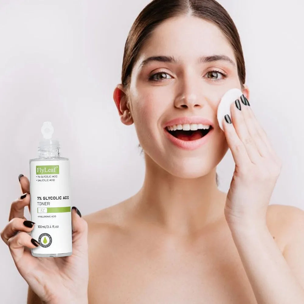 Private label night moisturizer 10ml toner with vitamin C, collagen, and retinol for anti-ageing face and body care.
