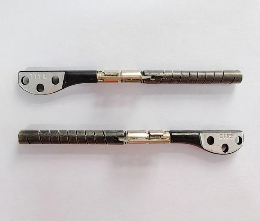 A1286 laptop screen shaft pair for MacBook Pro 15-inch hinge repair.