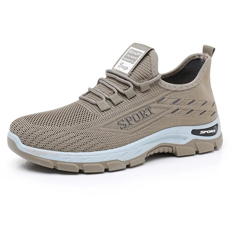 Casual sports sneaker with soft PVC injection moulded sole in low-top breathable design