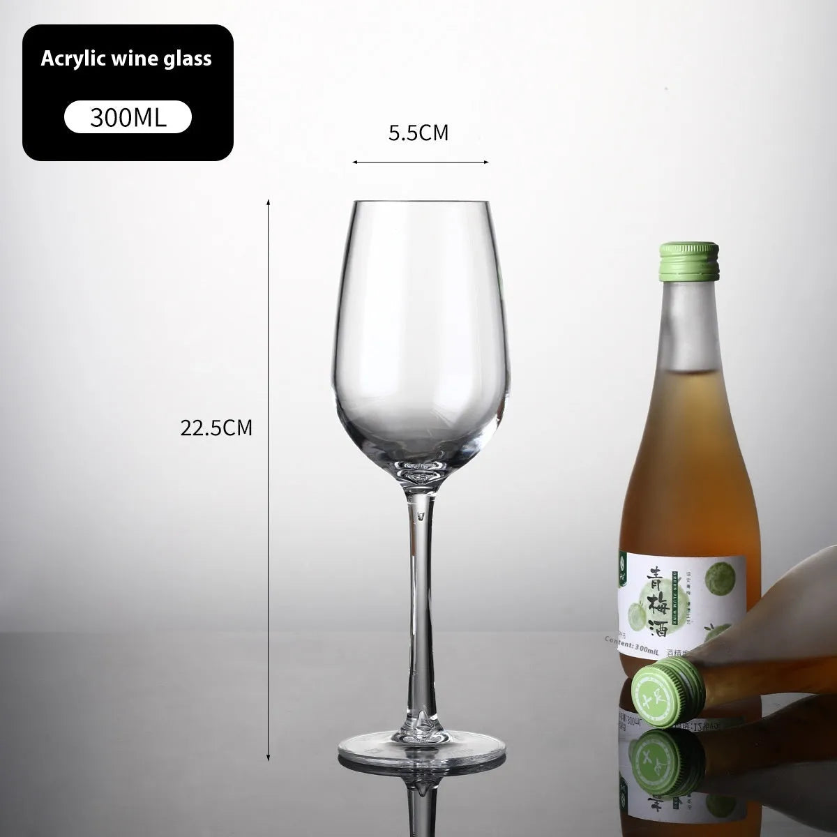 Transparent PC acrylic wine bottle with modern simple design, 300ml or 550ml capacity for party catering