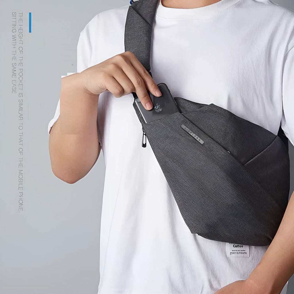 Dark gray right-shoulder crossbody chest bag with anti-theft function, polyester lining, file bag and sandwich zipper bag.