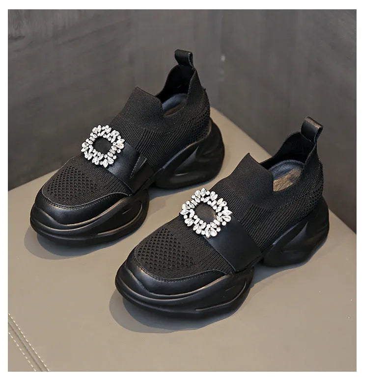 Black women's rhinestone square buckle breathable mesh baotou half slippers close-up