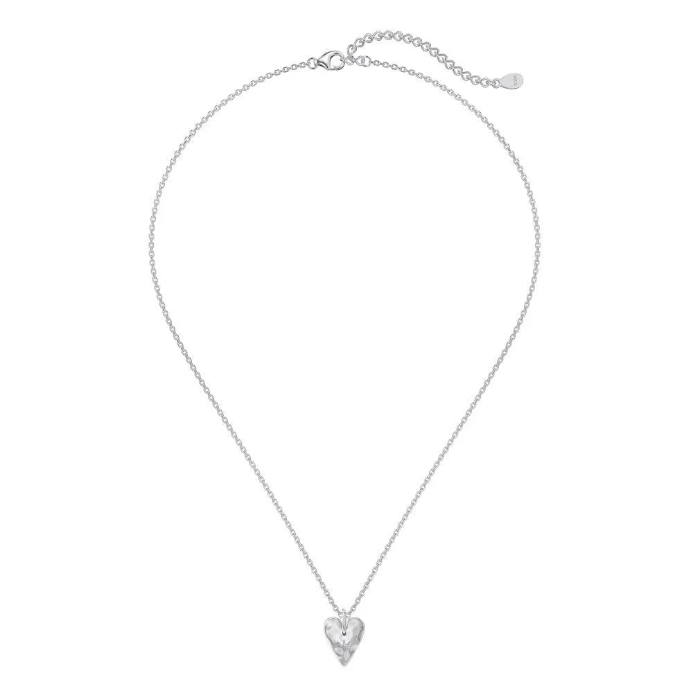 Love Women's Fashion clavicle chain in 925 silver with O-ring chain and love pendant