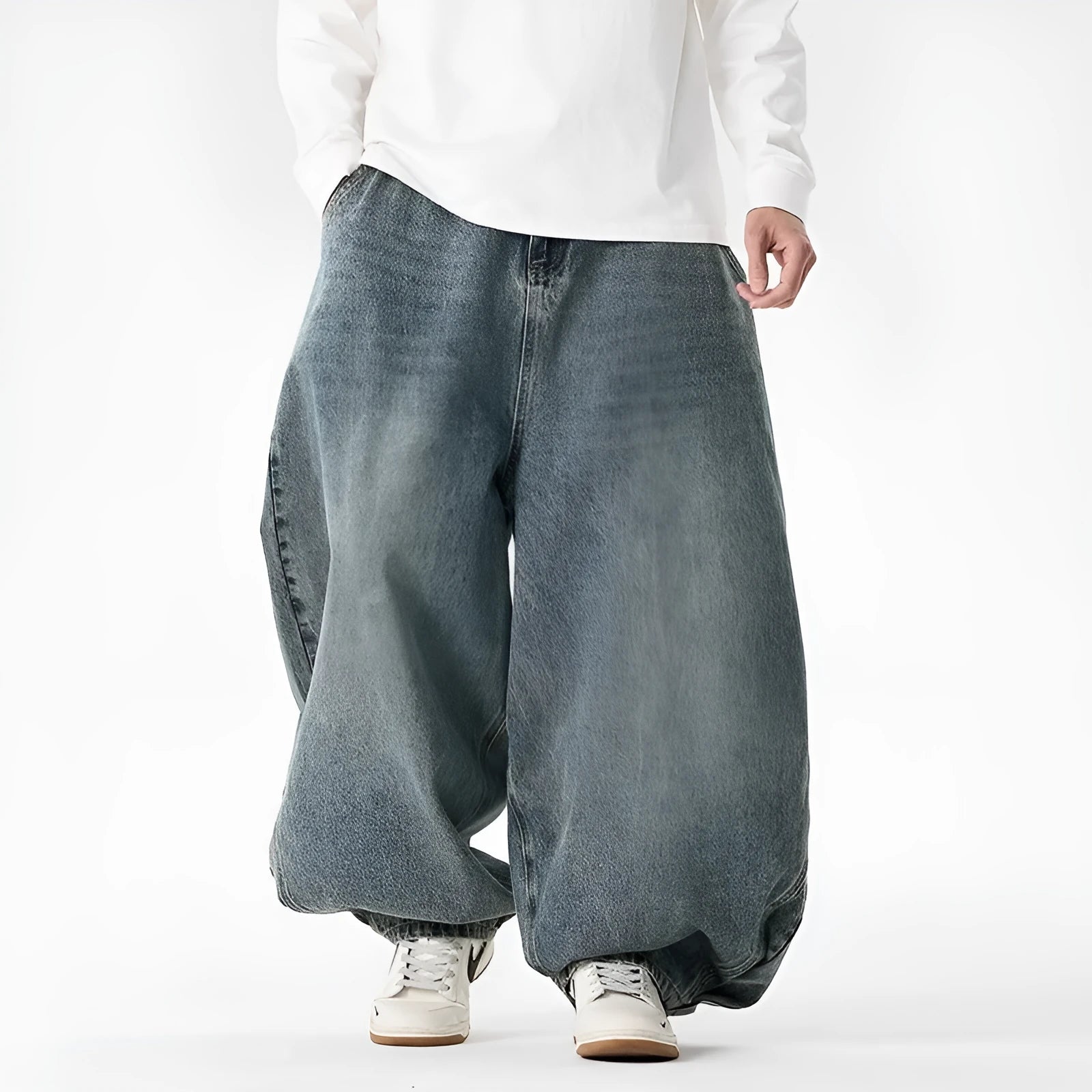 Men's plus size wide leg jeans in American casual style with straight leg design