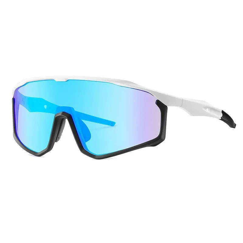 Full frame mountaineering goggles with colourful UV-protective PC lenses for climbing and snow sports.