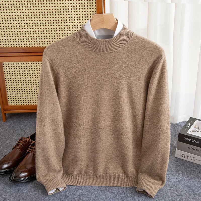 Man wearing a half-turtleneck wool sweater in camel colour, loose fit, for winter.