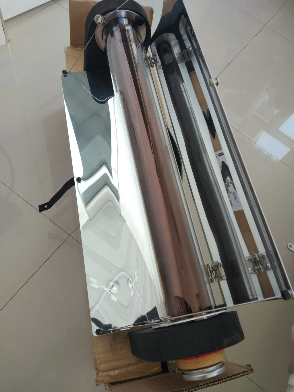 Outdoor portable smokeless vacuum oven grill in Silver with 1.5L tube and 50cm food tank on grass