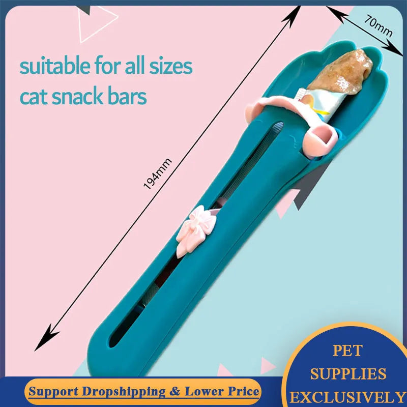 Green and pink pet feed spoon with extrusion design and squeezer feeder function for cat treats and liquid foods