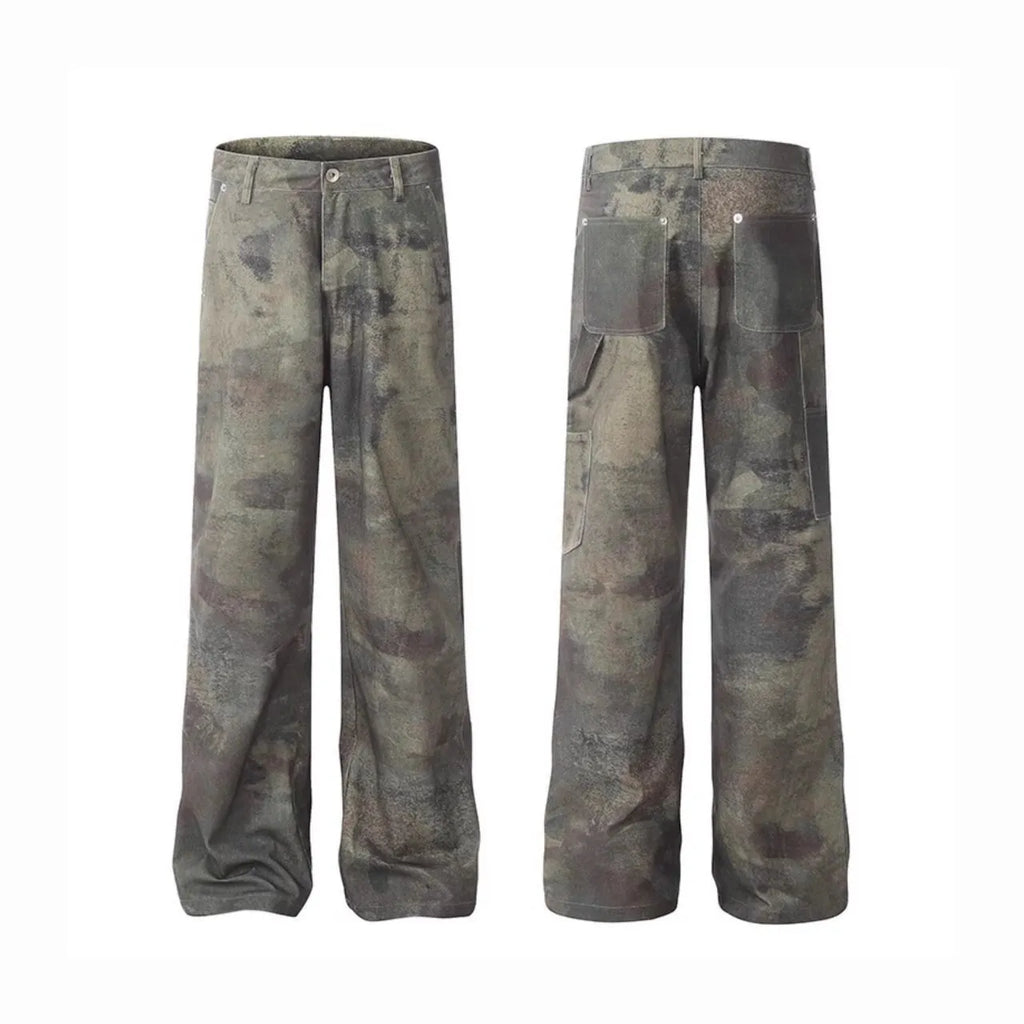 Men's straight-leg jeans with retro digital camouflage pattern and mid-waist design