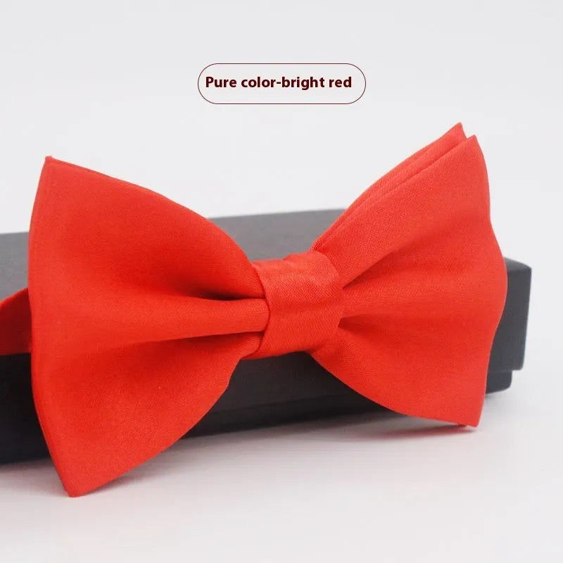 Men's solid colour flat head polyester bow tie on white background