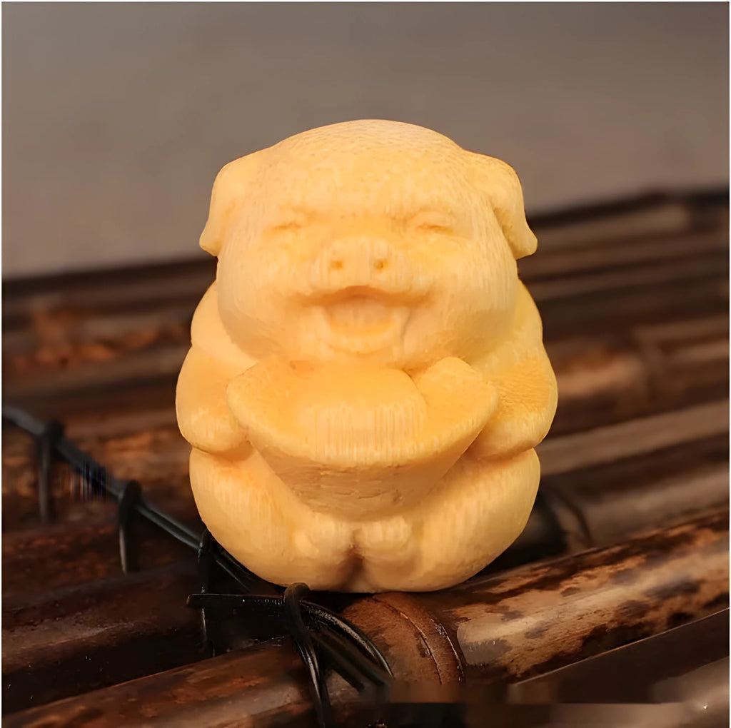 Solid bamboo carving ornament with cute pig design measuring 4cm tall