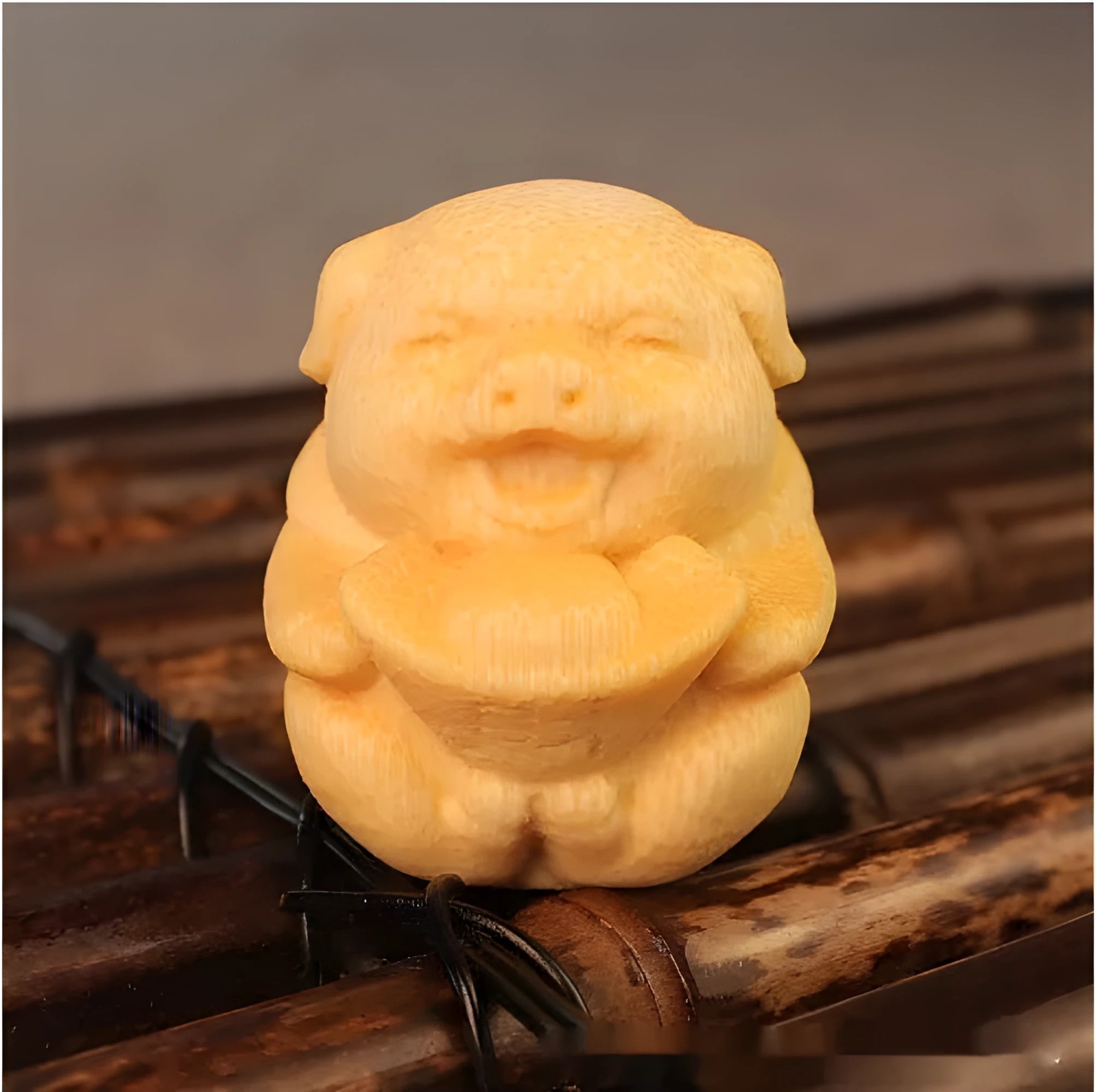 Solid bamboo carving ornament with cute pig design measuring 4cm tall