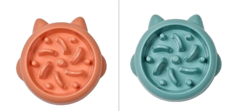 Green PP slow feeder bowl with bone-shaped pattern for dogs and cats