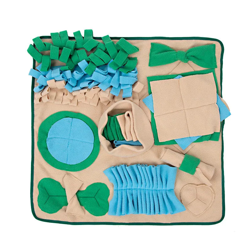 Snuffle mat for dogs, 60x60cm polar fleece feeding blanket with treat-hiding strips, Europe and America style