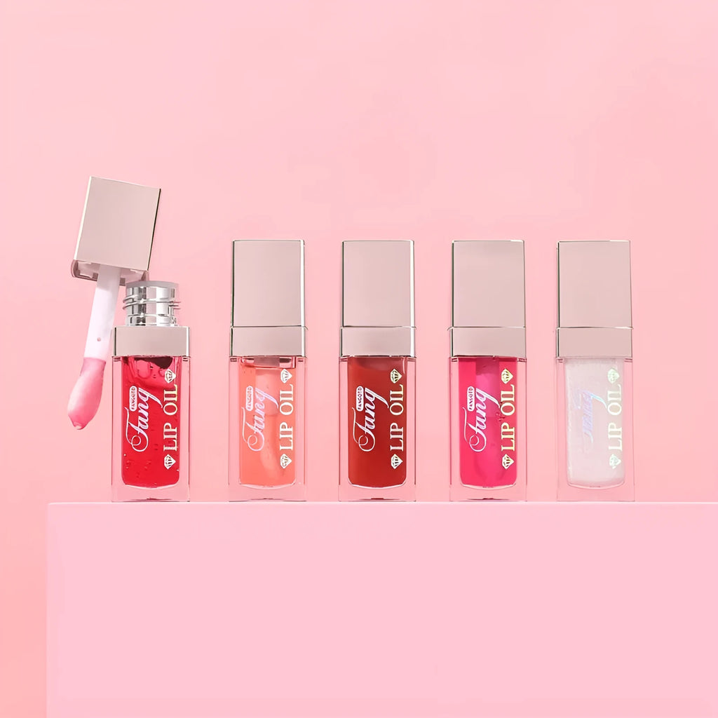 Five colour options of moisturising lip gloss with repairing effects for lips
