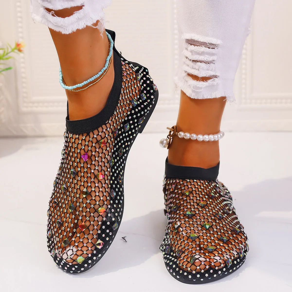 Women's colourful rhinestone mesh flat sandals with round toe and rubber sole for summer beach wear