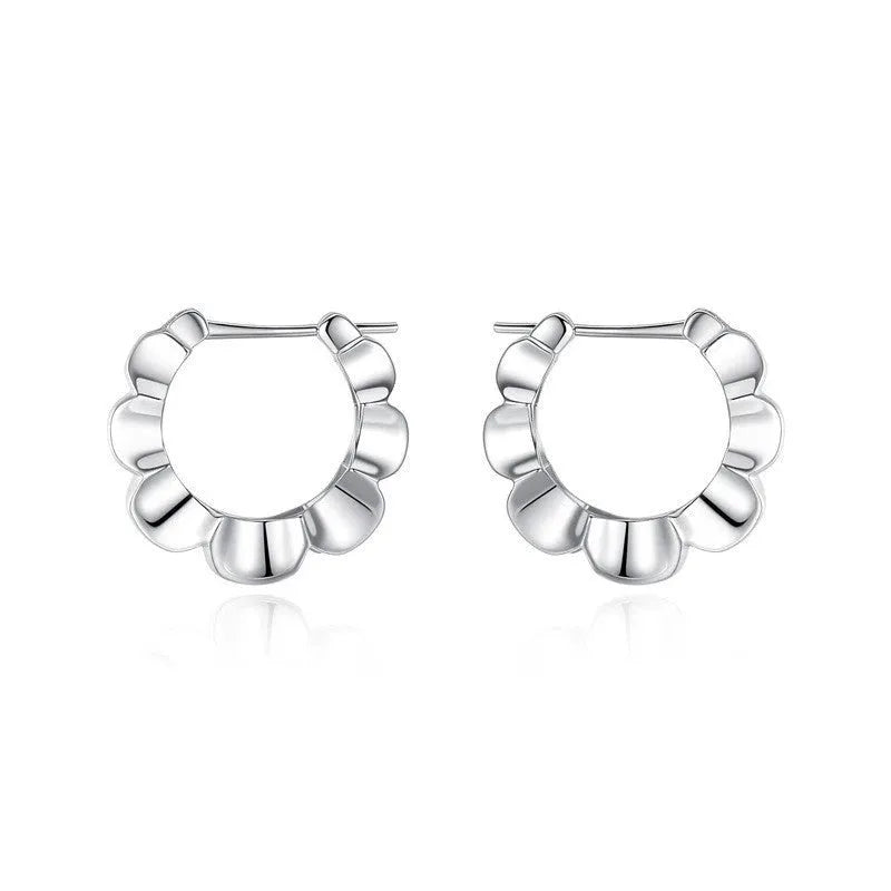 Sterling silver geometric retro earrings with round design elements and electroplated silver finish