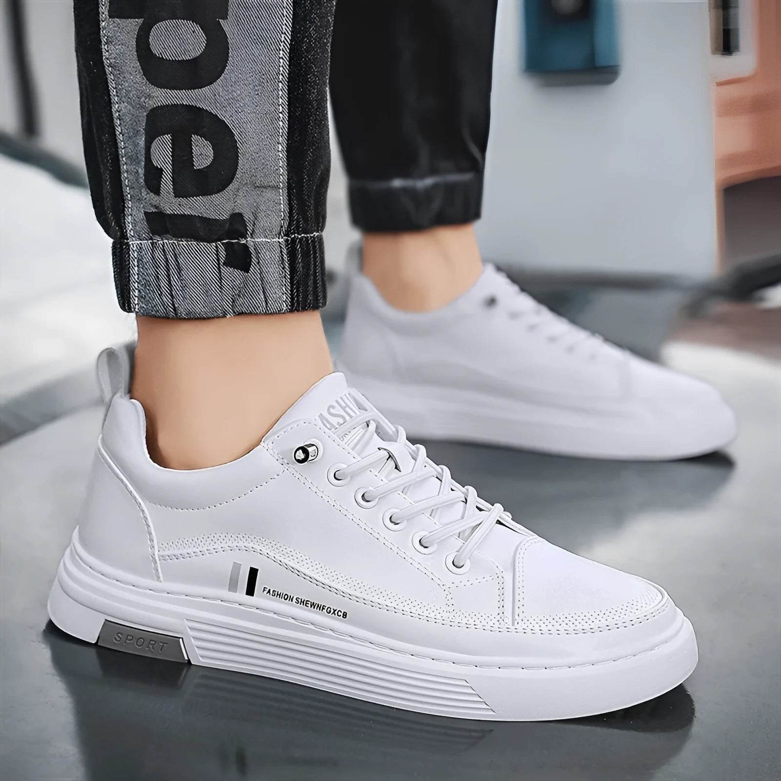 Men's black and white skateboard shoes with microfiber upper and elastic band closure