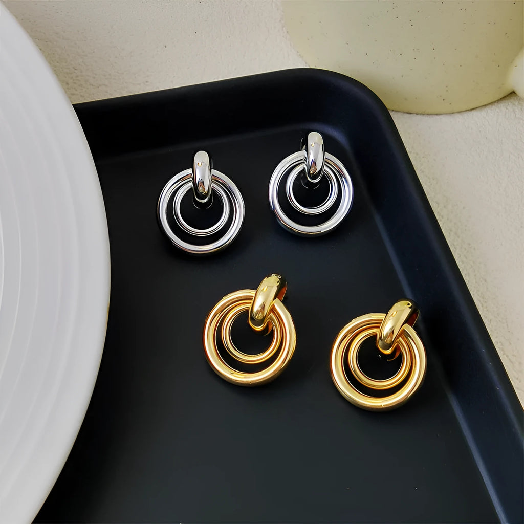 Simple geometric round ring earrings for women in gold or silver electroplated finish mixed material