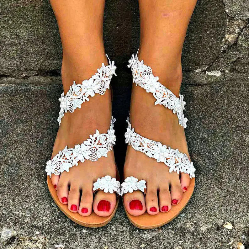White plus size flat shoes with rhinestone flower decoration, round toe, and low upper