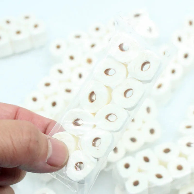Simulated tissue roll paper model with 30x15x80mm dimensions for children's role-play activities