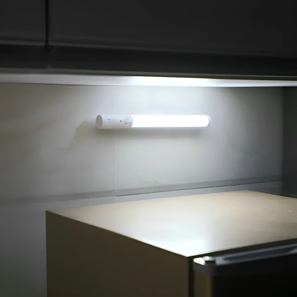 Human body induction cabinet wall light with magnetic mount for battery-operated sensor lighting in wardrobes