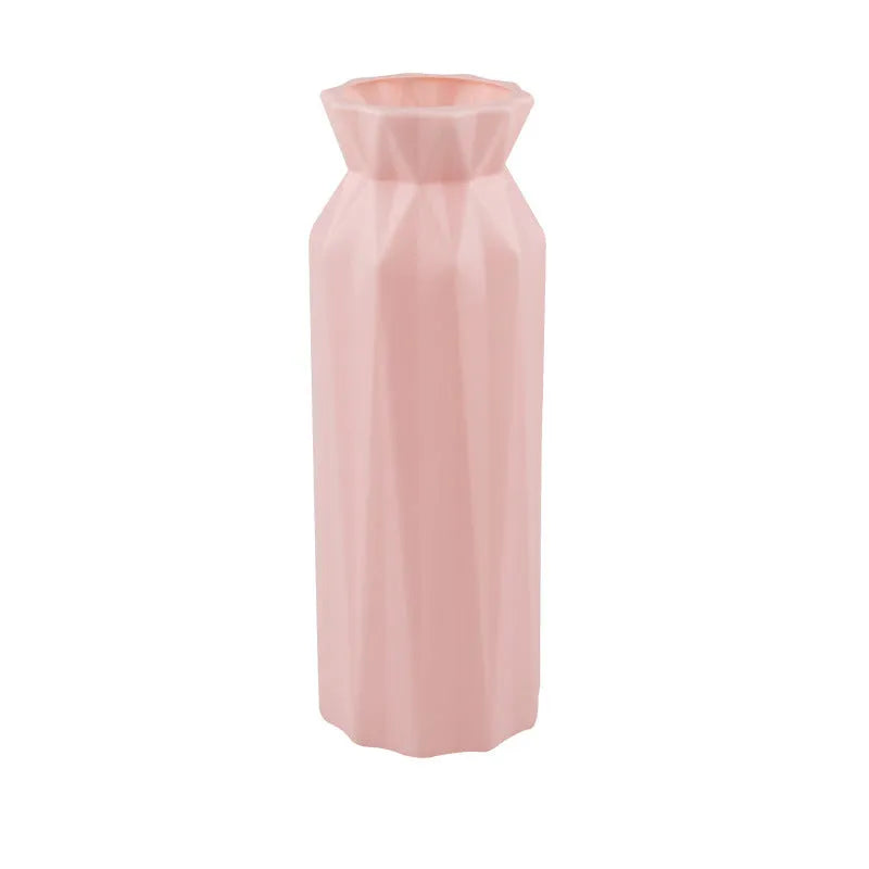 Simple drop-resistant melamine vase in grey, green, pink, or white with a 7.2cm base diameter.