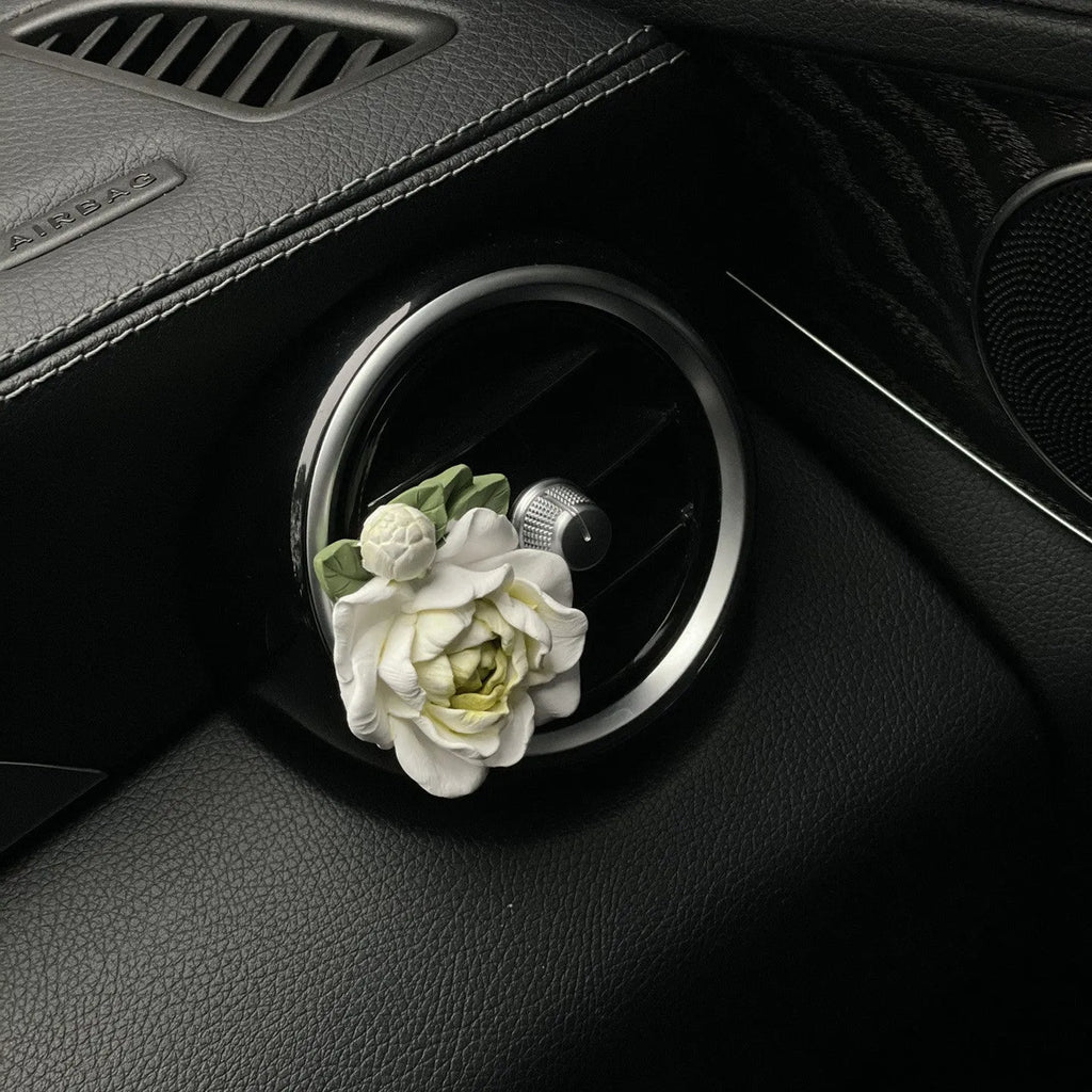 Jasmine scented gypsum car air vent clip diffuser in off white or fresh green