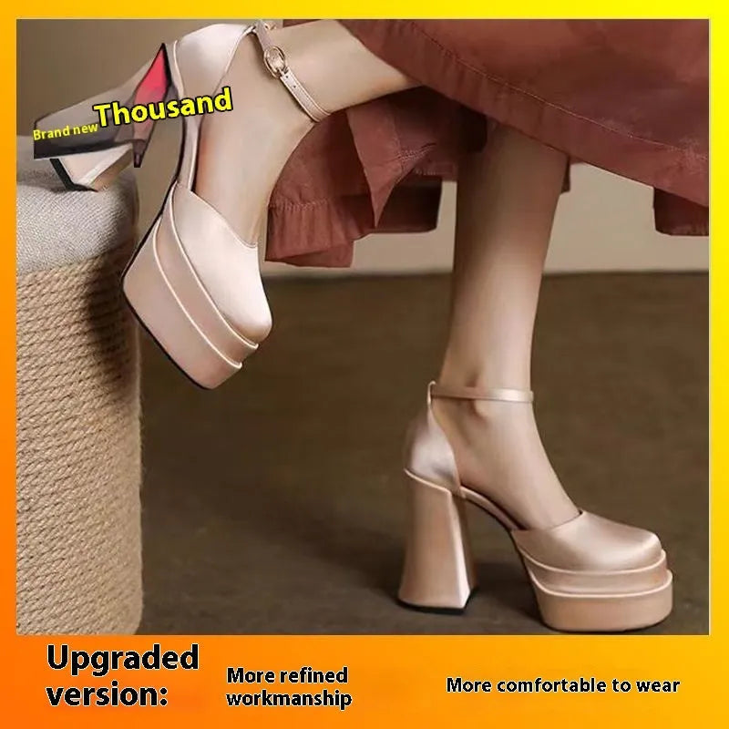 Women's waterproof chunky heel platform pumps in champagne colour with round toe