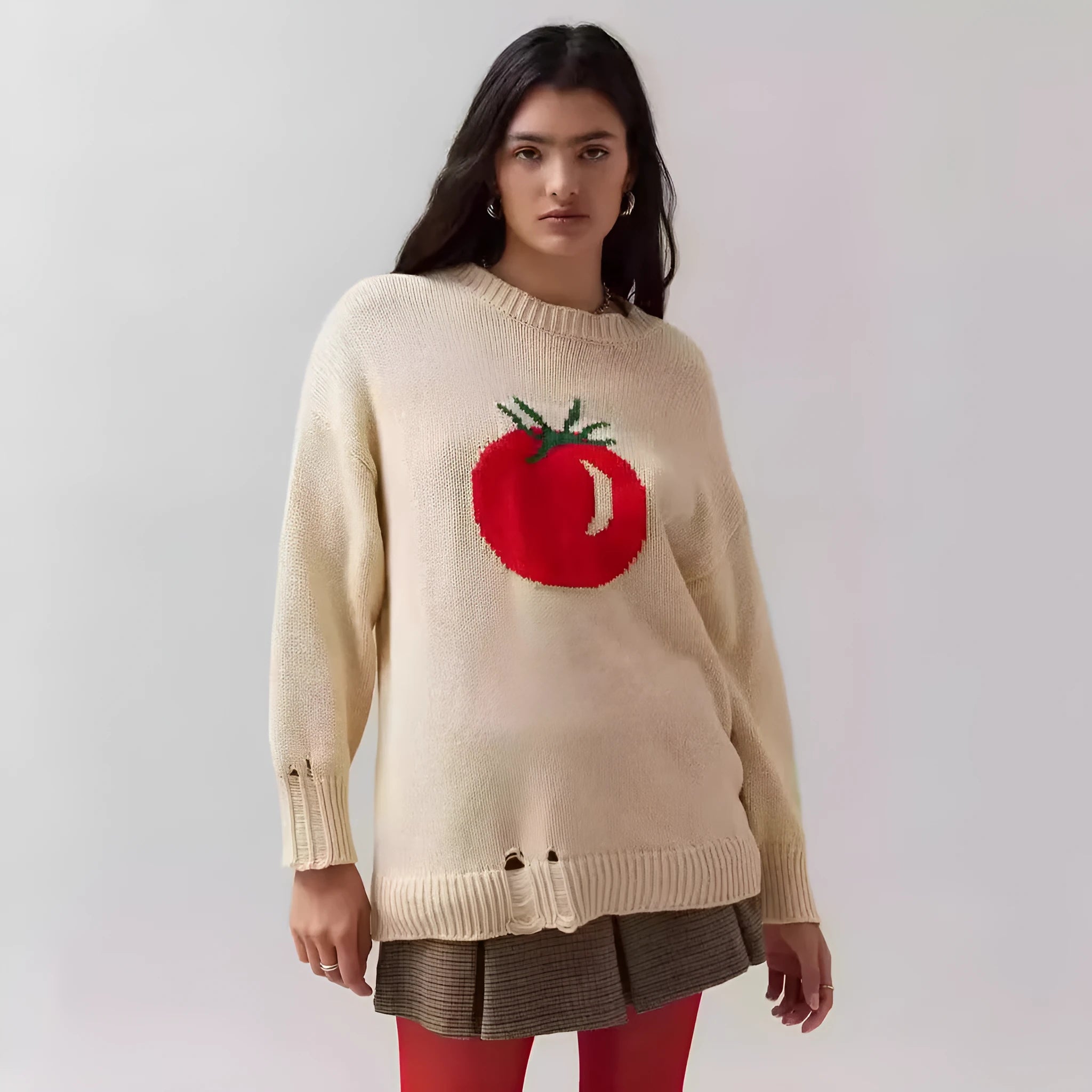Women's milky white acrylic jacquard pullover sweater with round neck and loose fit