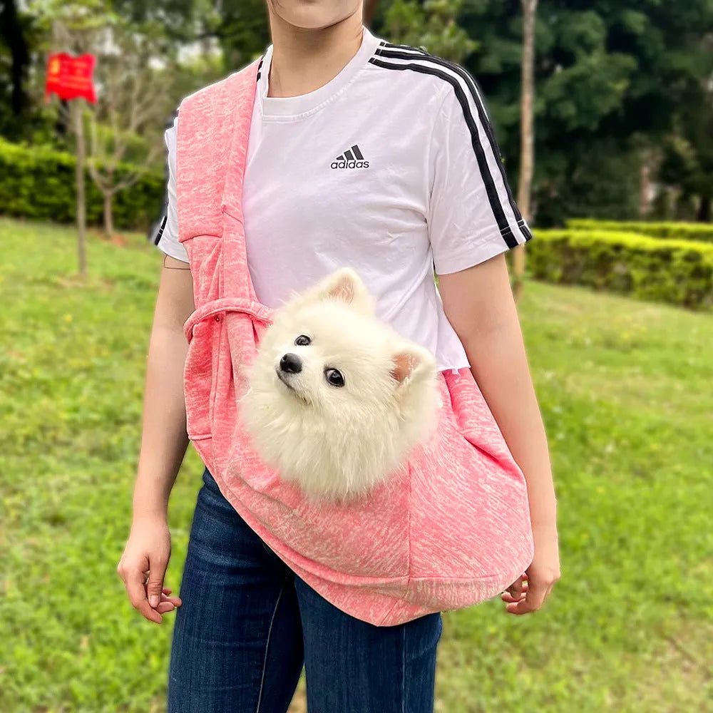 Polyester pet crossbody bag M size for cats and dogs under 7.50 kg in black colour option