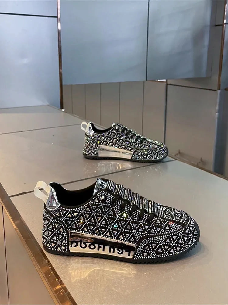 Men's slip-on breathable sneakers with hot drilling cloth surface, round toe, thick bottom rubber sole