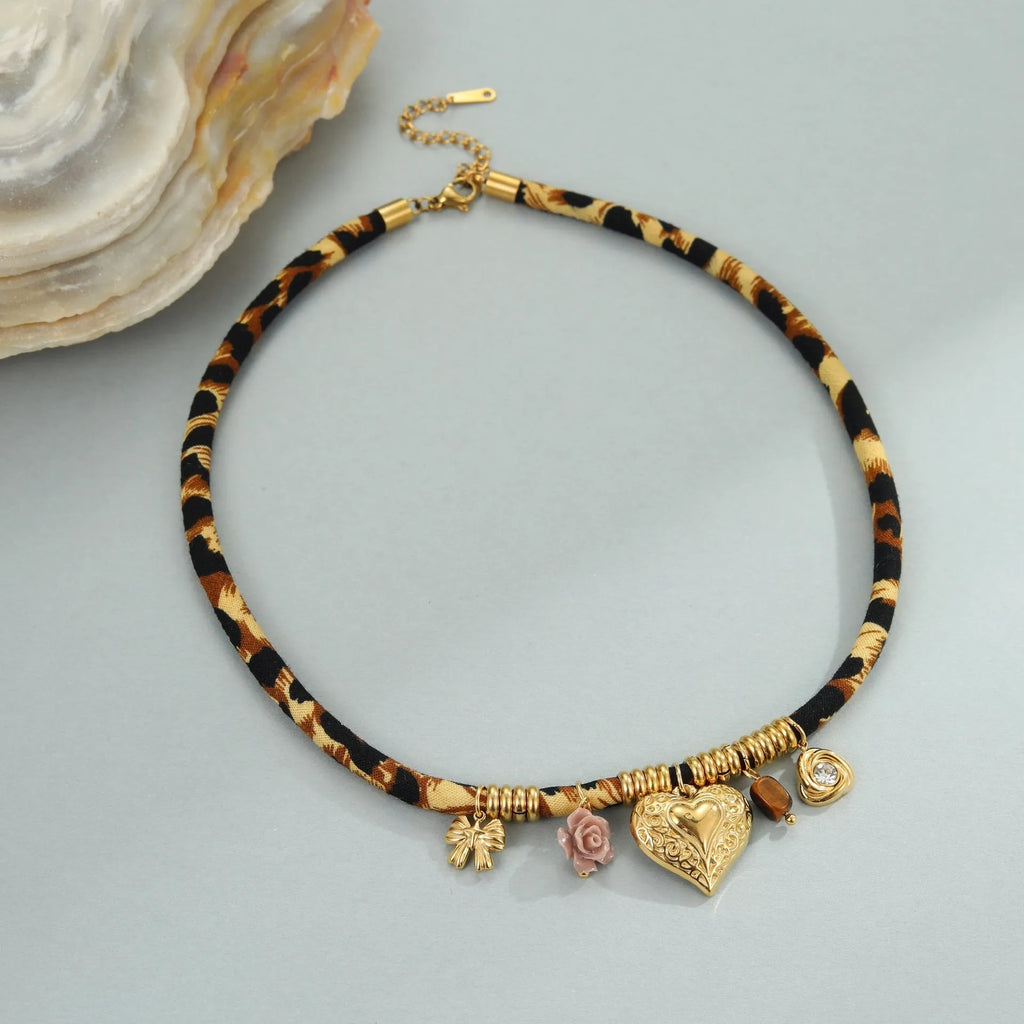 Geometric leopard pendant stainless steel necklace with gold electroplating on adjustable chain