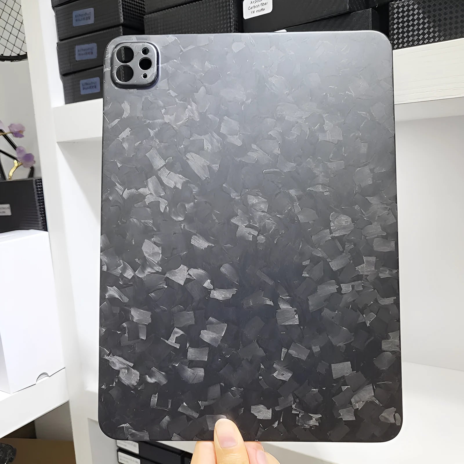 Carbon fibre hard case with plaid design for iPad Pro 11 in matte and forged finish options